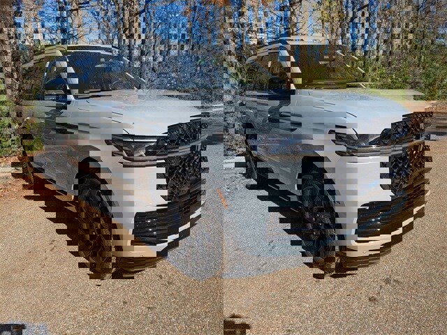 New 2025 Lincoln Navigator L Reserve w/ Jet Appearance Package image 4