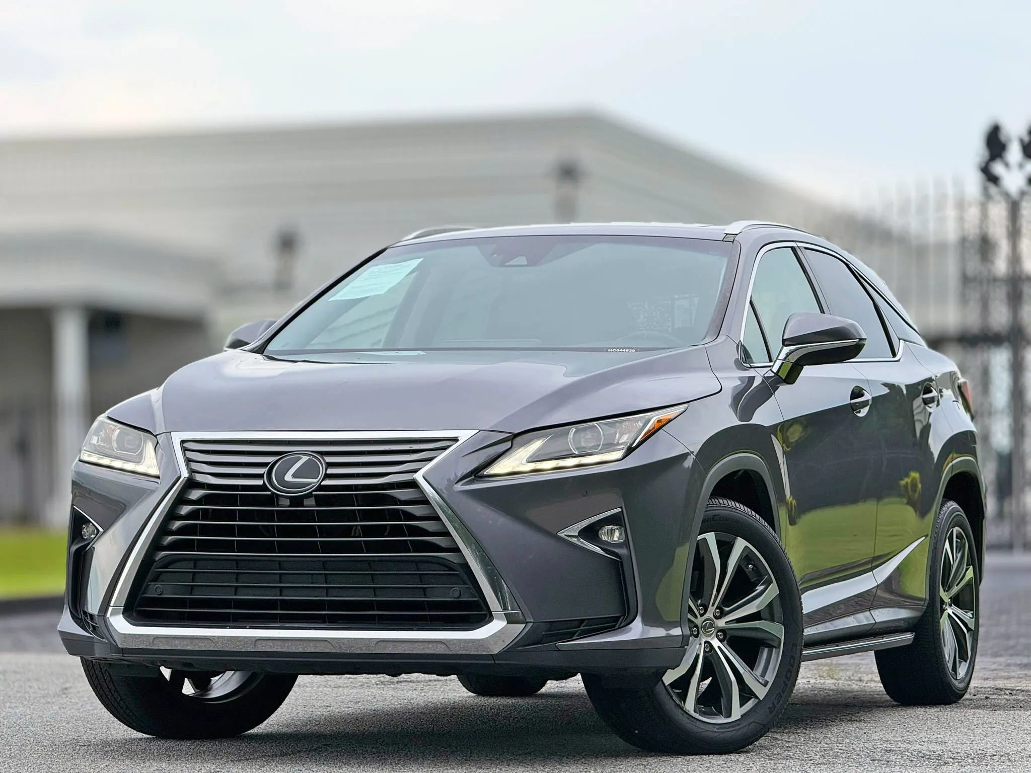 Used 2017 Lexus RX 350 FWD w/ Premium Package image 2