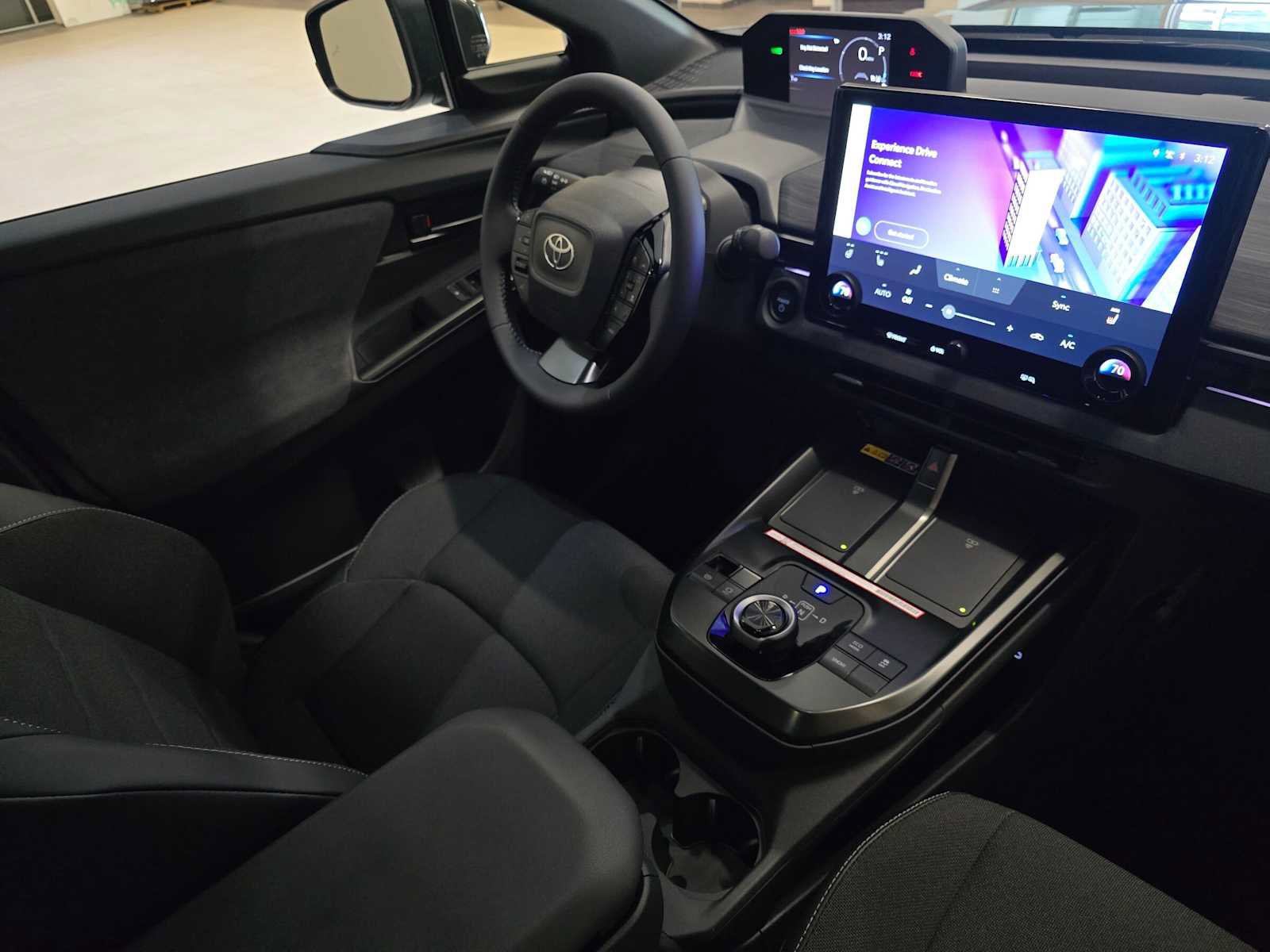 New 2026 Toyota C-HR AWD/4WD image 27
