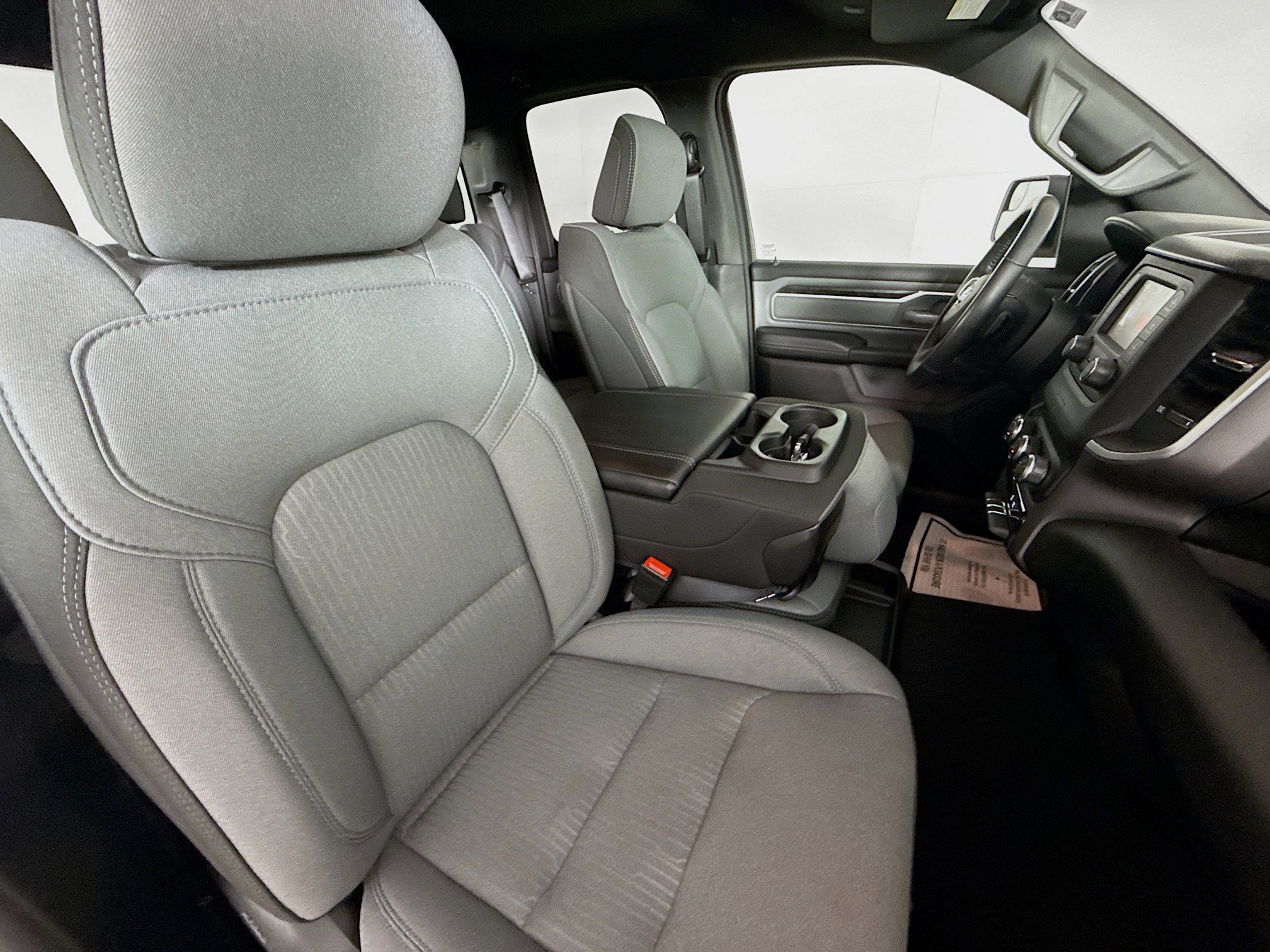 Used 2023 RAM 1500 Big Horn RWD image 33