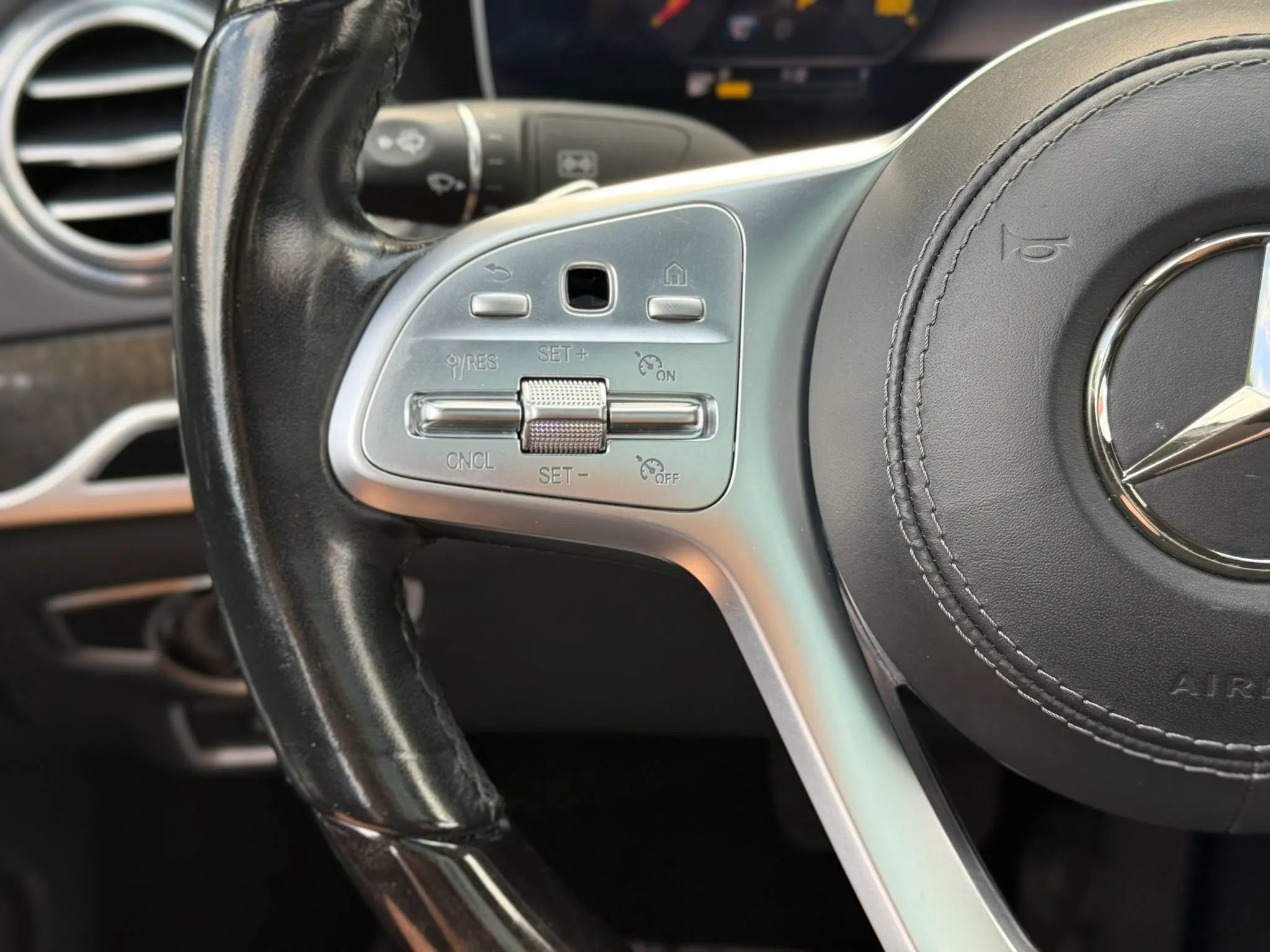 Used 2020 Mercedes-Benz S 450 Sedan image 19