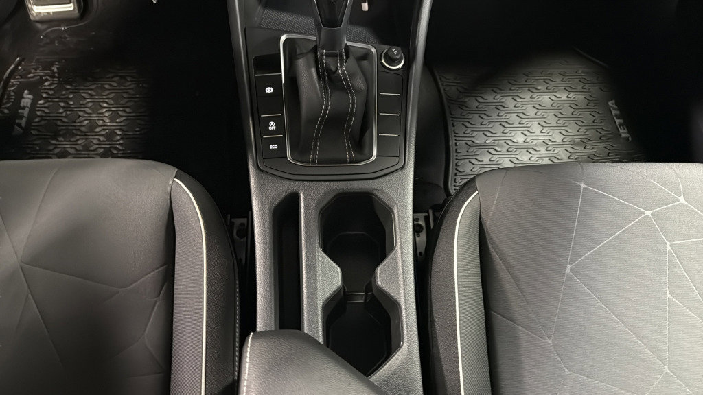 New 2026 Volkswagen Jetta Sport FWD image 30