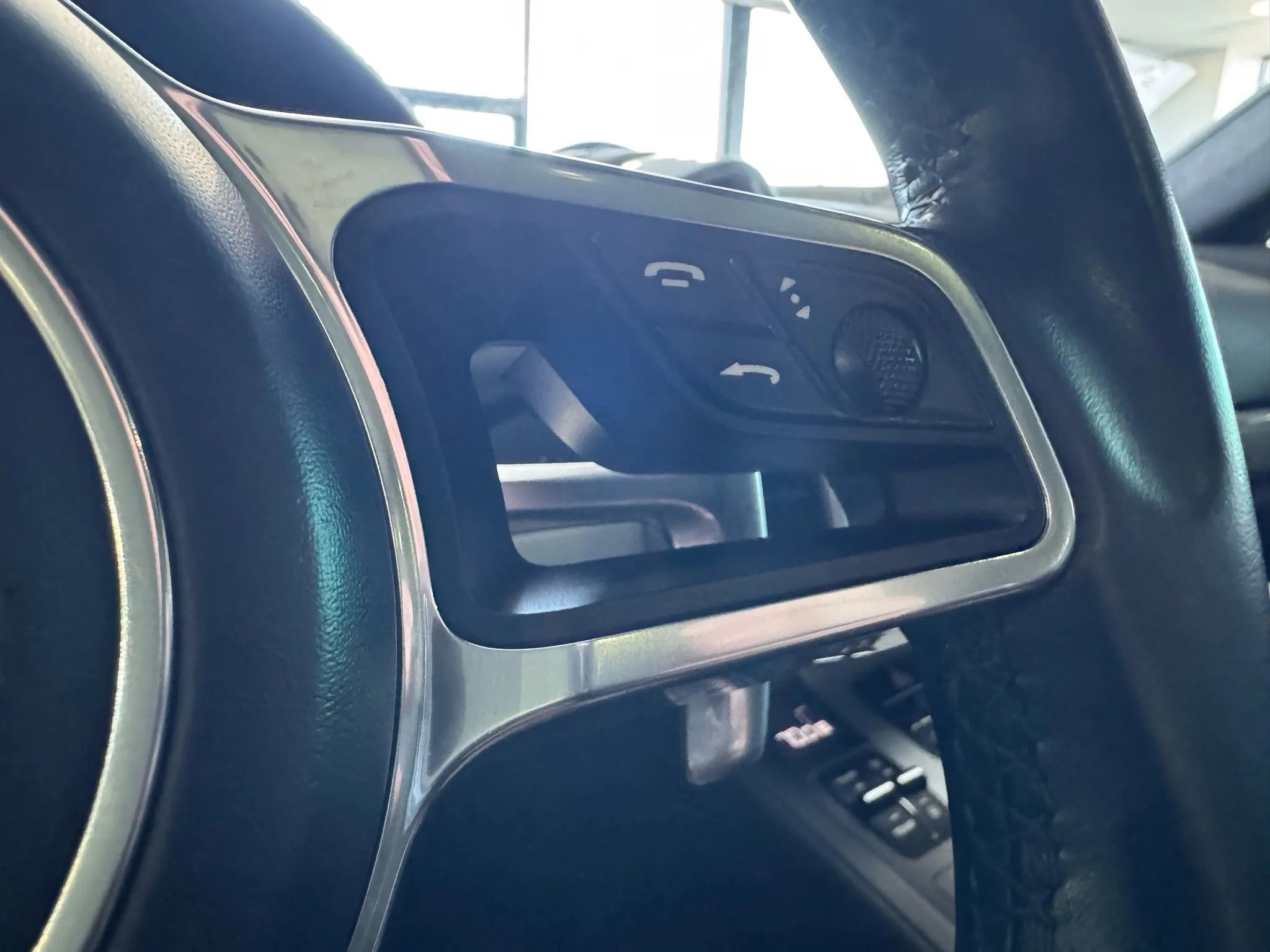 Used 2016 Porsche Cayenne GTS image 30