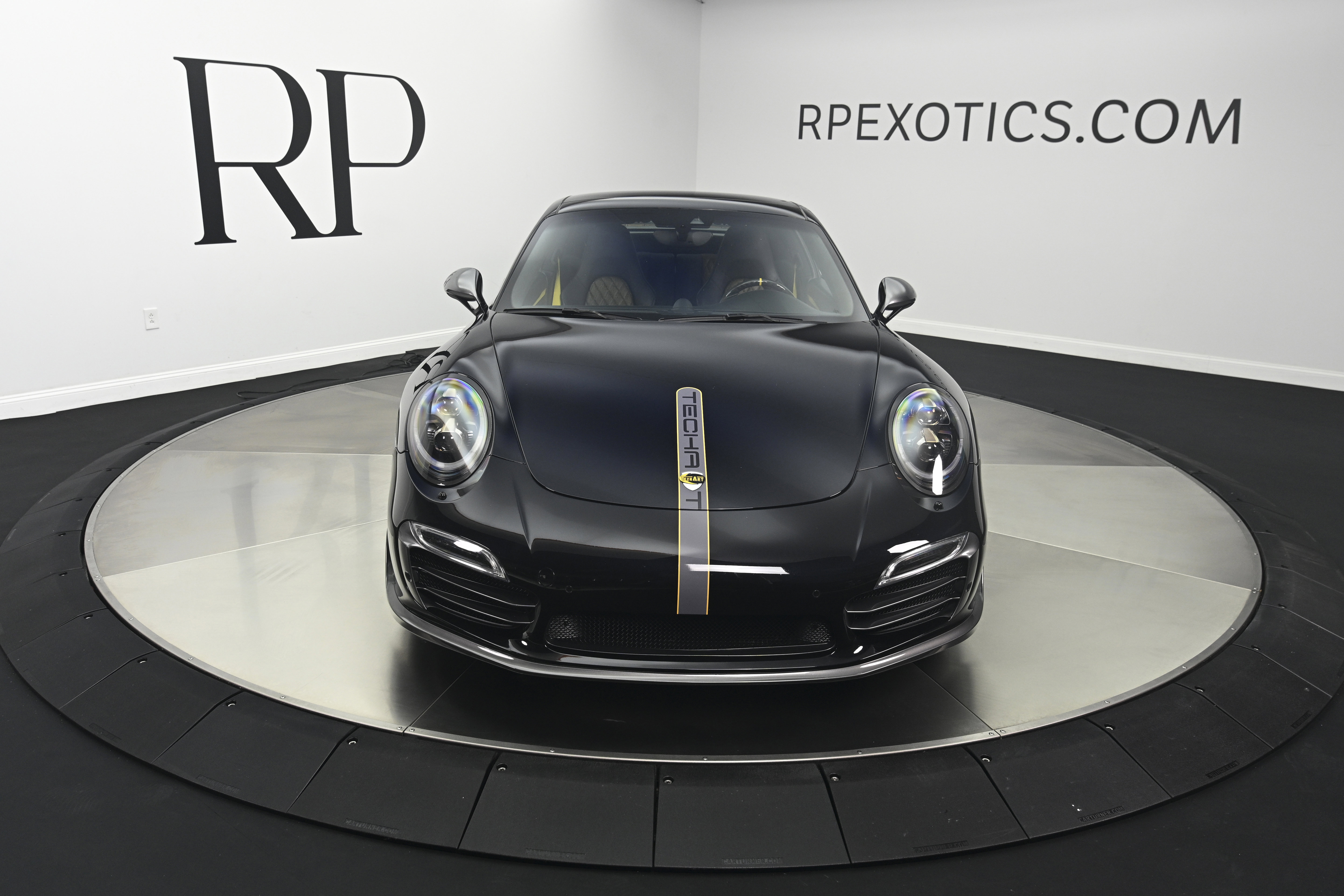 Used 2015 Porsche 911 Turbo S AWD/4WD image 11