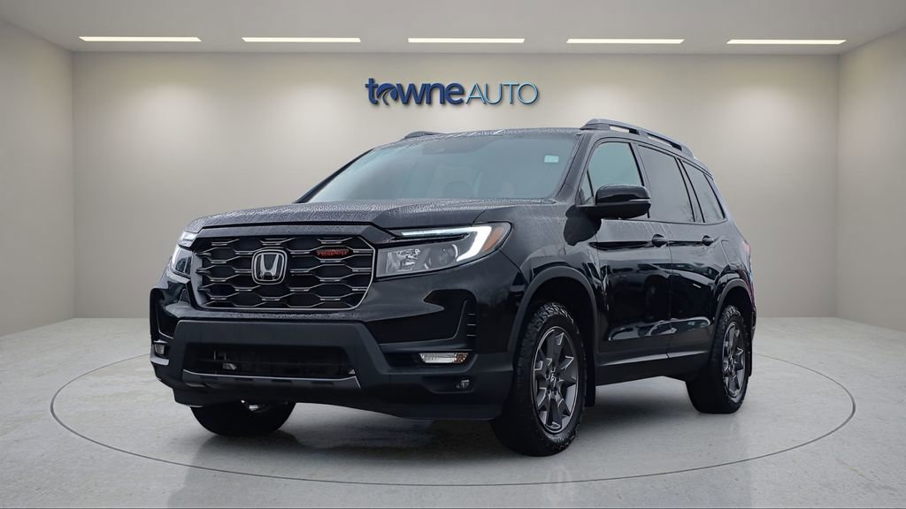 Used 2024 Honda Passport TrailSport image 1