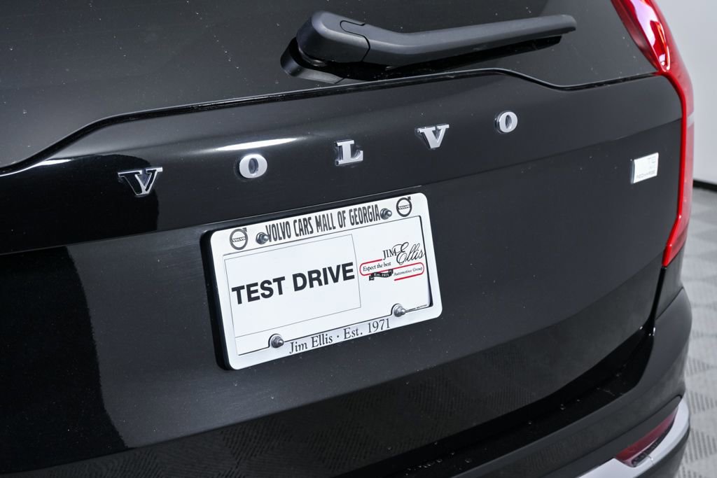 Certified 2024 Volvo XC90 T8 Core image 38