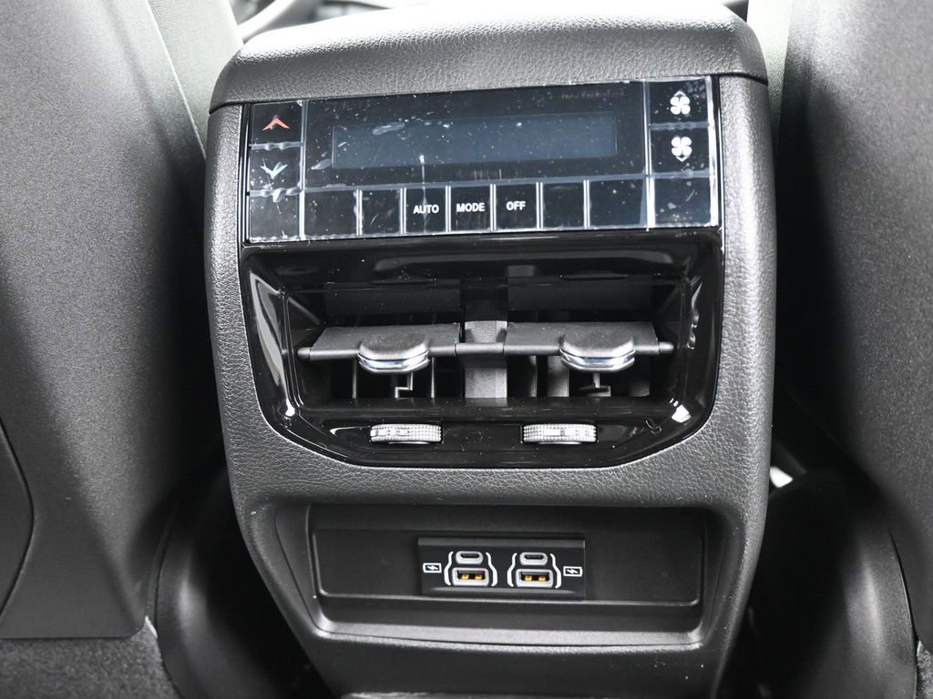 New 2026 Jeep Grand Cherokee L Laredo RWD image 35