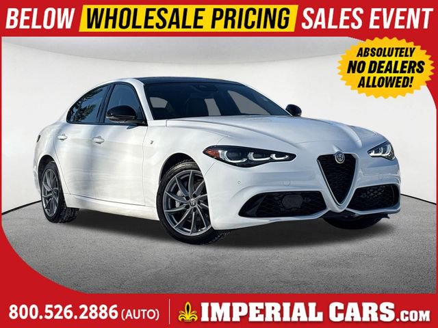 Used 2024 Alfa Romeo Giulia Ti image 1