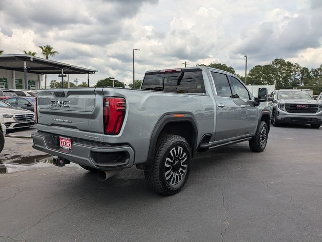 Used 2025 GMC Sierra 3500 Denali Ultimate AWD/4WD image 5