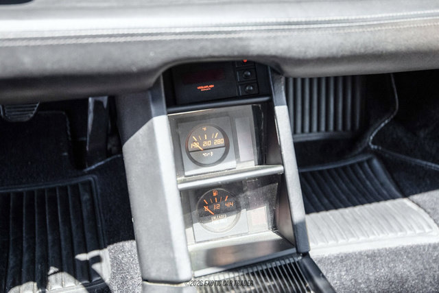 Used 1988 Ferrari Testarossa RWD image 35