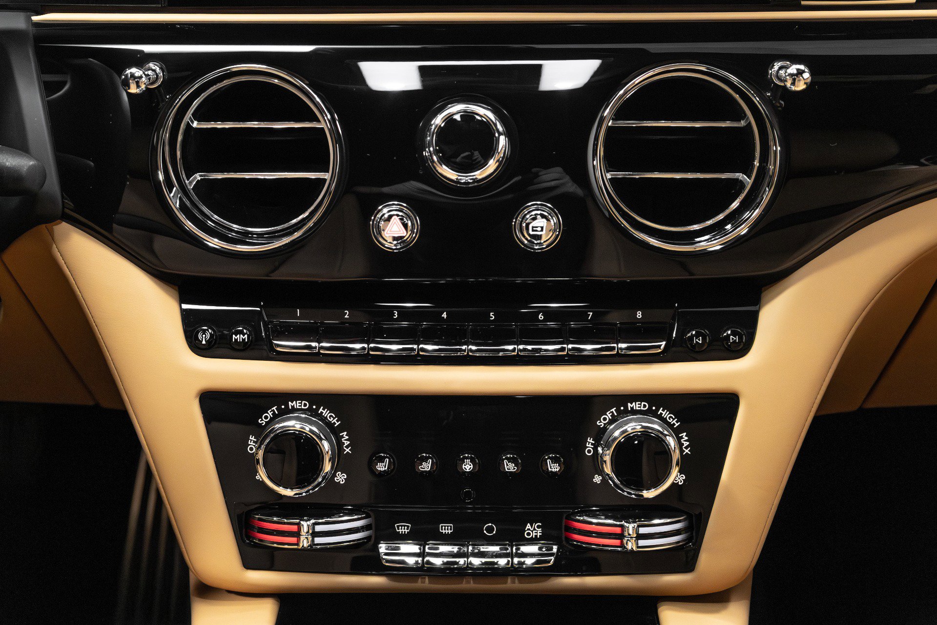 Used 2022 Rolls-Royce Ghost image 34