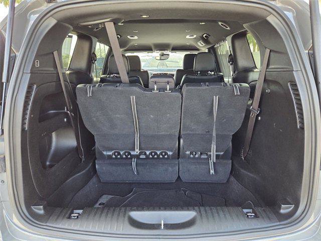 Certified 2022 Chrysler Pacifica Touring-L w/ S Appearance Package image 9