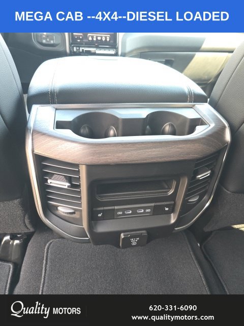 New 2026 RAM 2500 Laramie AWD/4WD image 21
