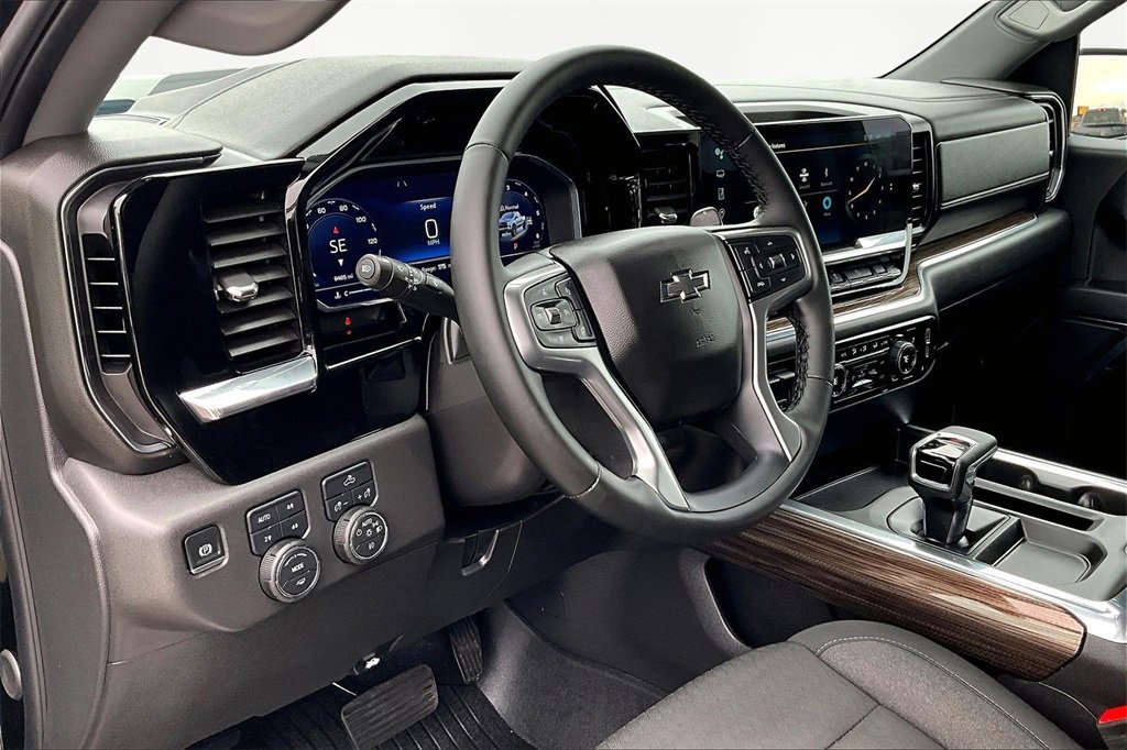Used 2025 Chevrolet Silverado 1500 LT Trail Boss w/ Protection Package image 14