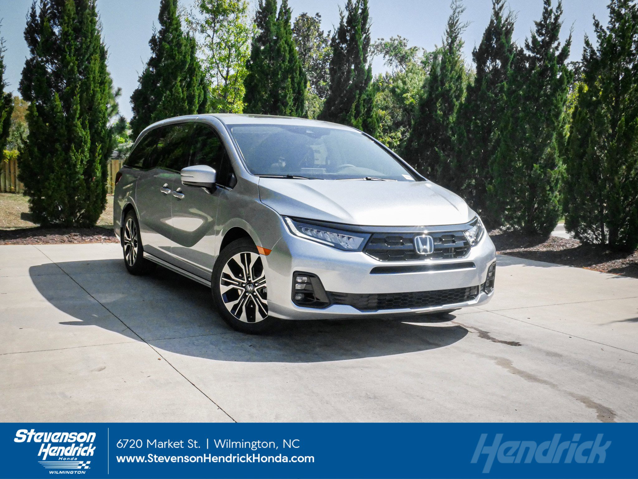 New 2026 Honda Odyssey Elite image 1