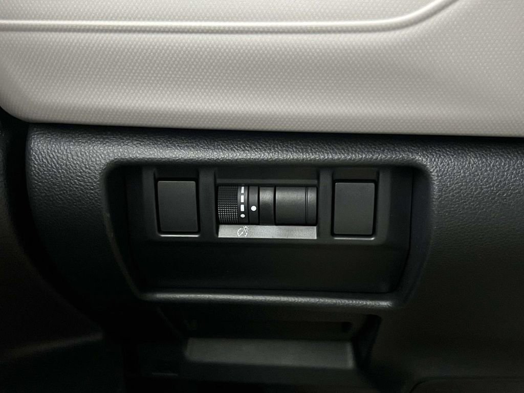 Used 2025 Subaru Forester image 15