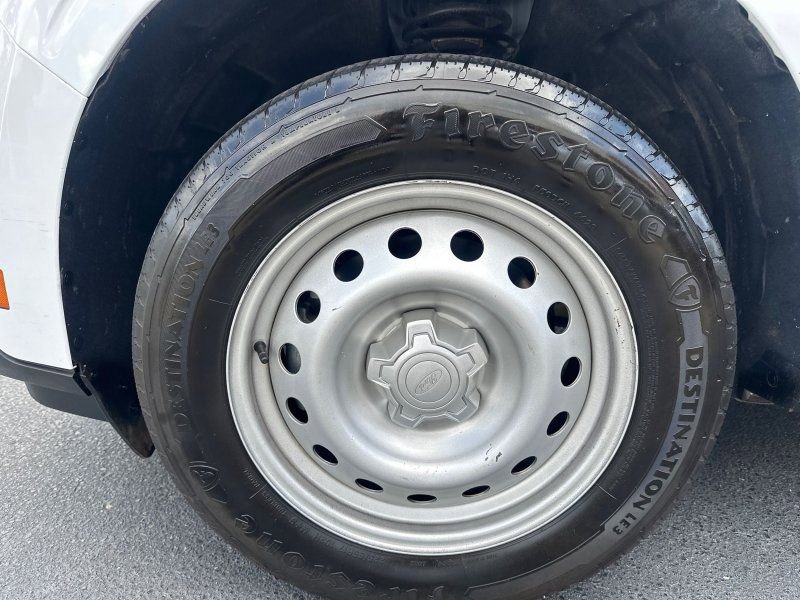 Used 2022 Ford Maverick XL w/ Equipment Group 100A Standard image 9