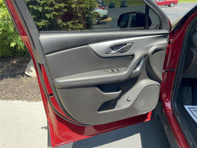 Used 2021 Chevrolet Blazer LT FWD image 9