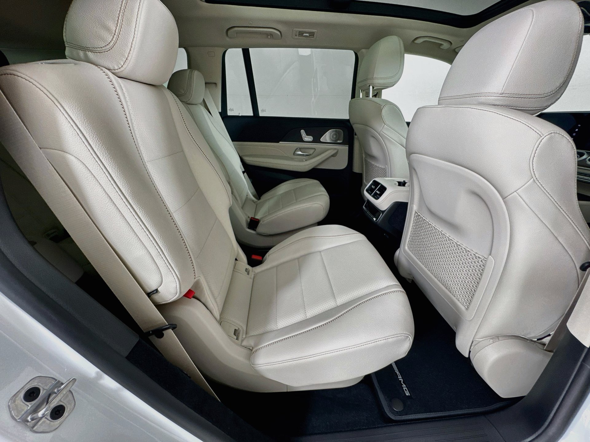 New 2027 Mercedes-Benz GLS 450 4MATIC image 30