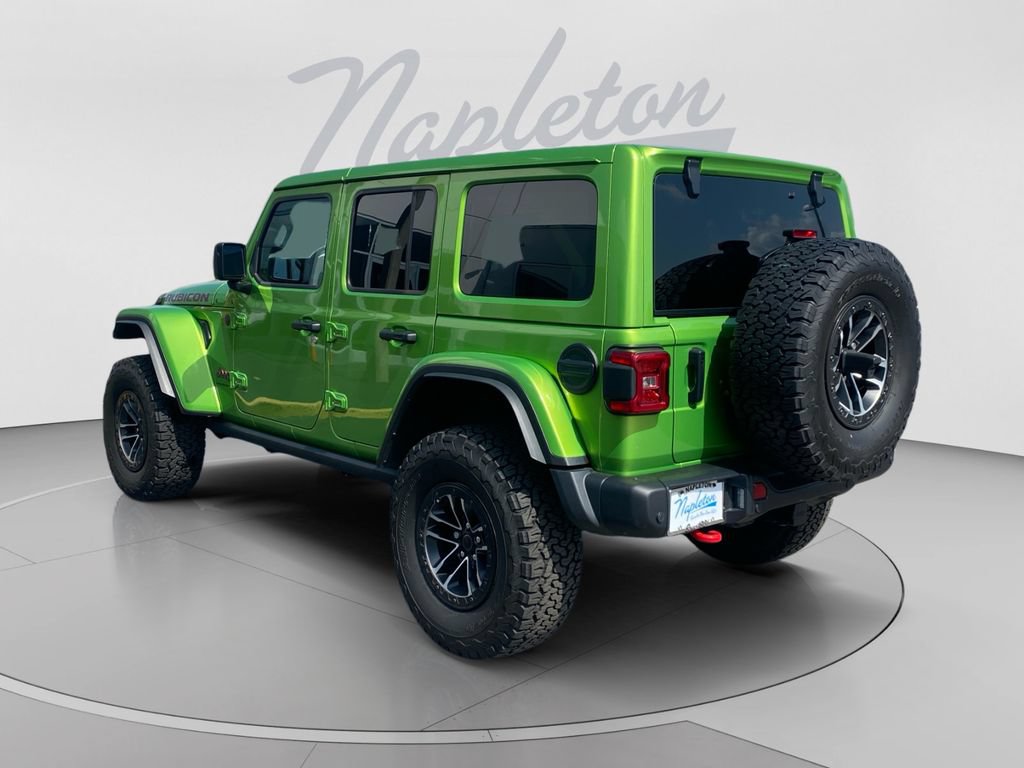Used 2025 Jeep Wrangler Unlimited Rubicon AWD/4WD image 3