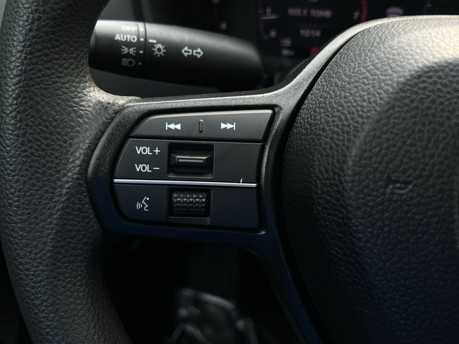 Used 2024 Honda Accord EX image 24