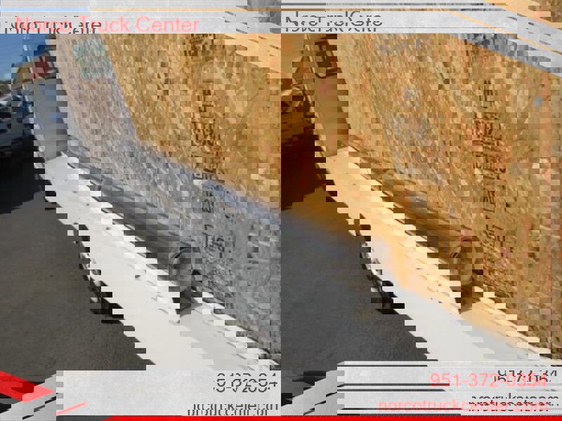 Used 2005 Dodge Sprinter 2500 image 23