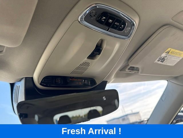 Used 2020 Volvo XC90 T6 Momentum AWD/4WD image 11