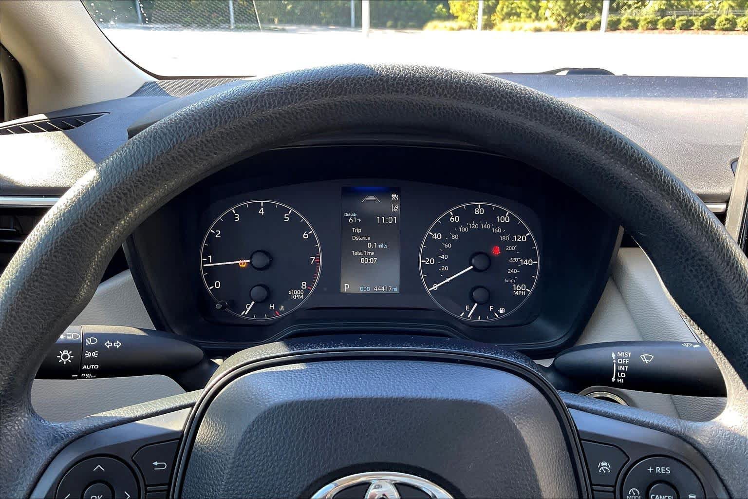 Used 2023 Toyota Corolla LE w/ LE Convenience Package FWD image 25