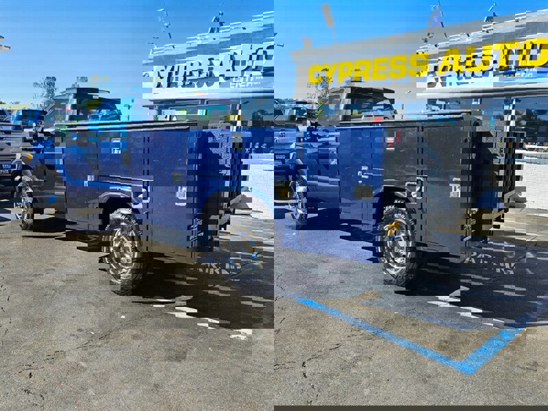 Used 2013 Ford F350 XL image 3