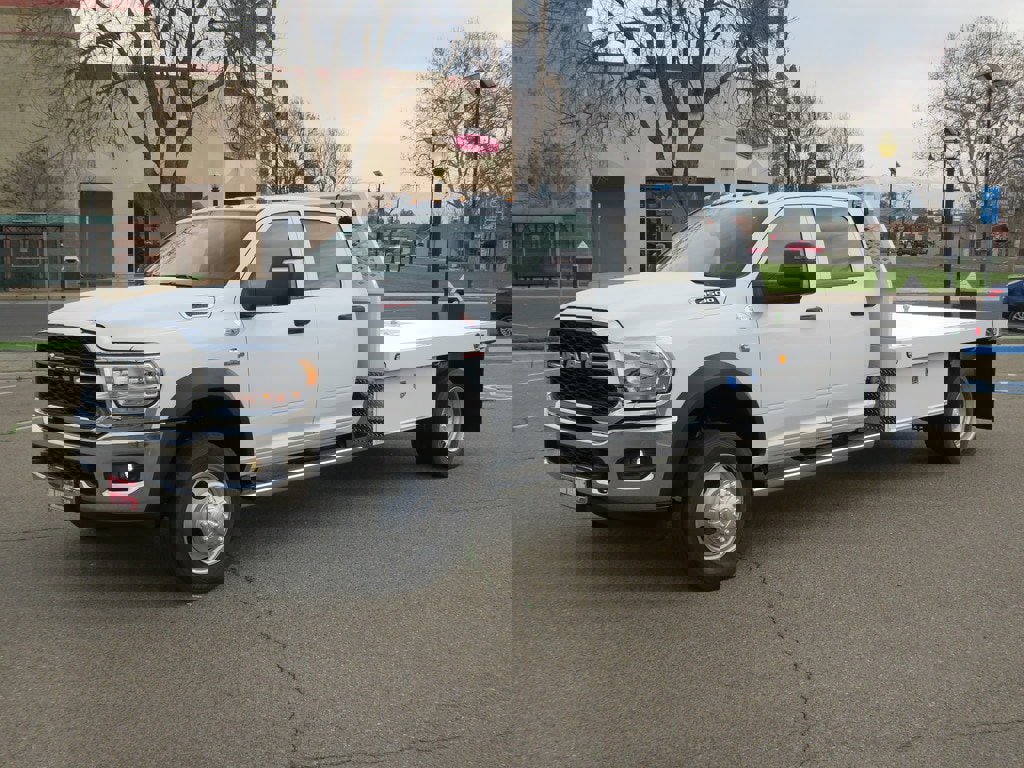 New 2023 RAM 4500 Tradesman w/ Chrome Appearance Group image 11