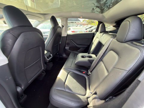 Used 2024 Tesla Model Y Long Range AWD/4WD image 17