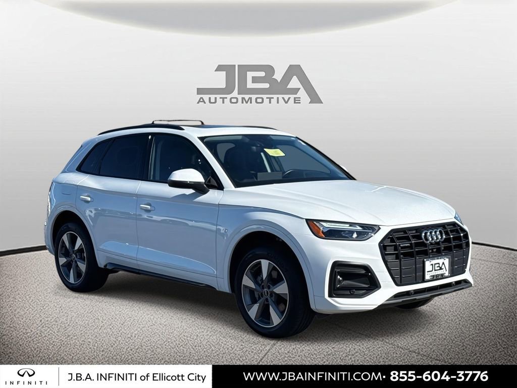 Used 2025 Audi Q5 2.0T Premium w/ Convenience Plus Package