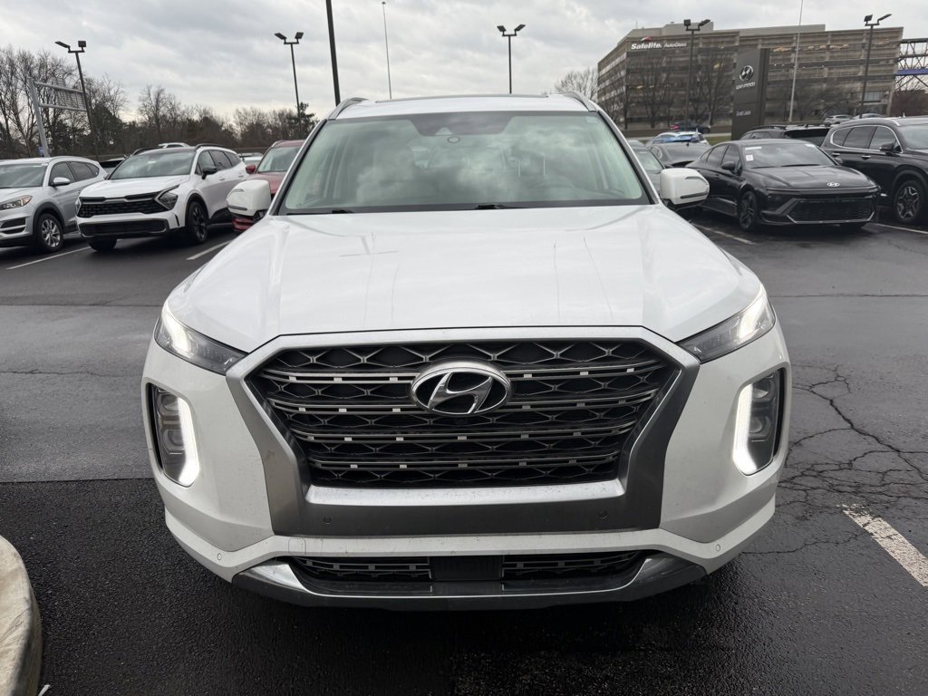 Used 2020 Hyundai Palisade Limited image 2