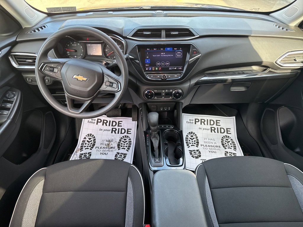 Certified 2023 Chevrolet TrailBlazer LT w/ Convenience Package image 16