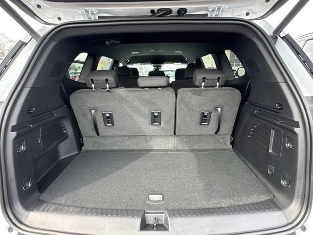 New 2026 GMC Acadia Elevation FWD image 13