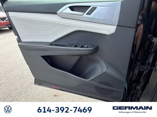 New 2026 Volkswagen Taos SEL AWD/4WD image 22