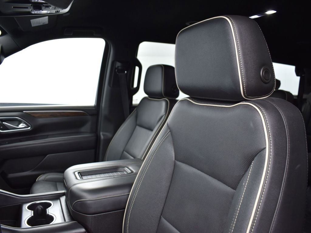 Used 2024 Chevrolet Tahoe Premier image 12