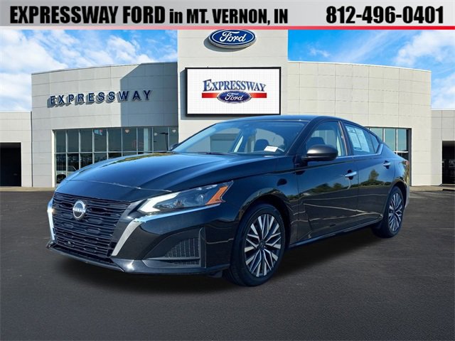 Used 2024 Nissan Altima 2.5 SV