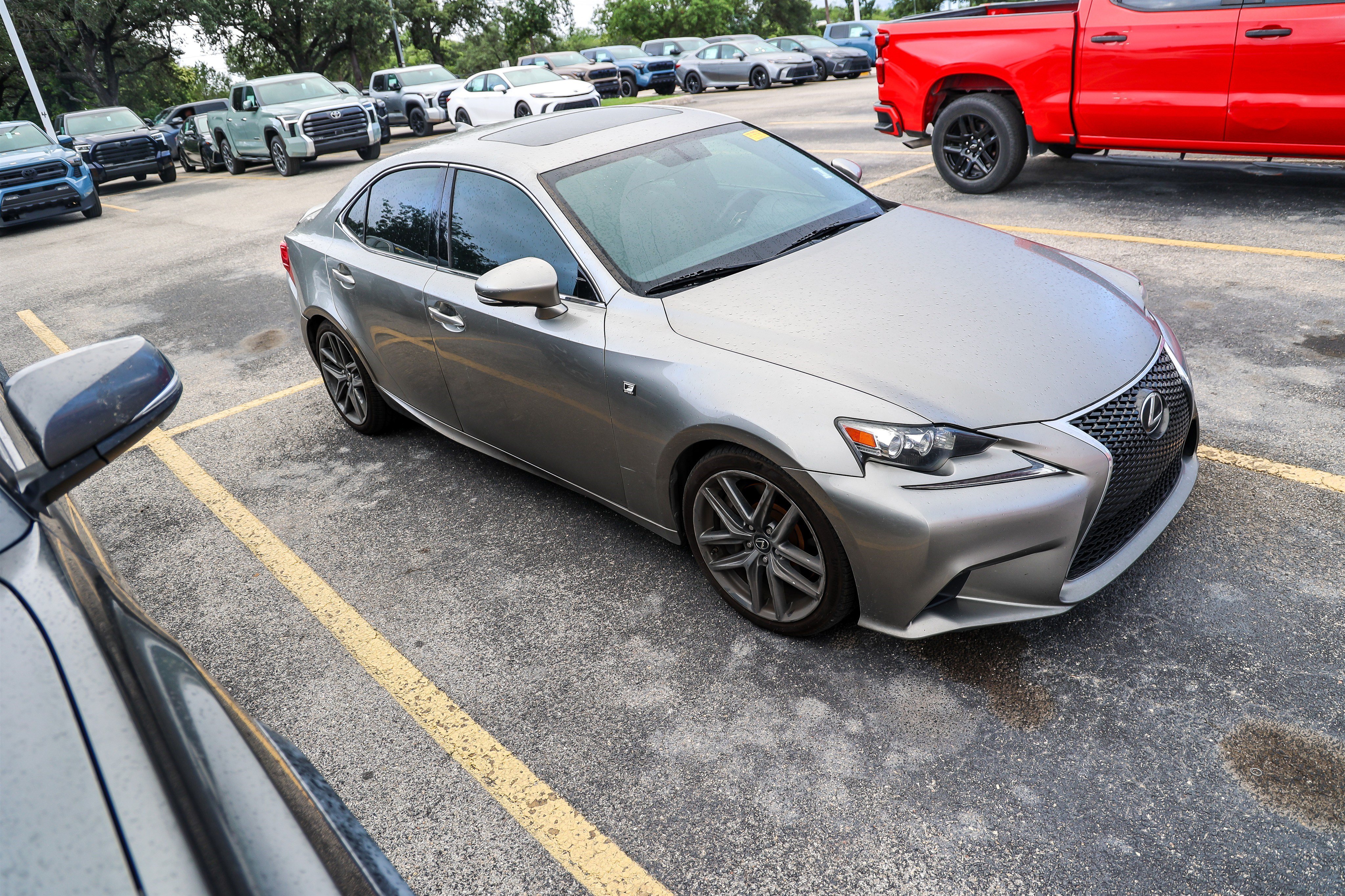 Used 2016 Lexus IS 350 w/ F Sport Package RWD image 7