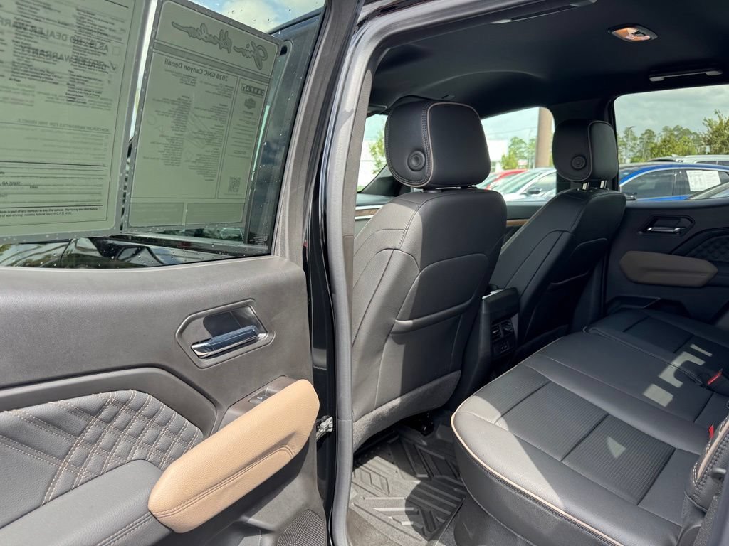 Used 2026 GMC Canyon Denali AWD/4WD image 39