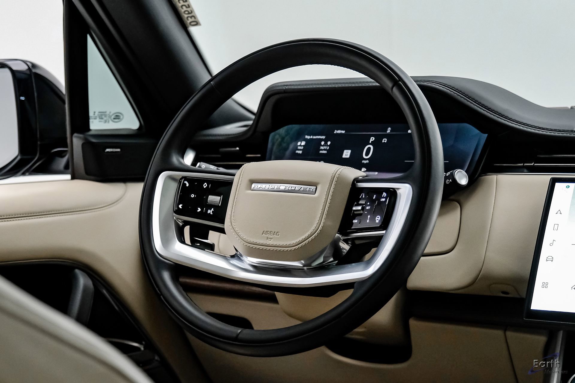 Used 2023 Land Rover Range Rover SE image 50