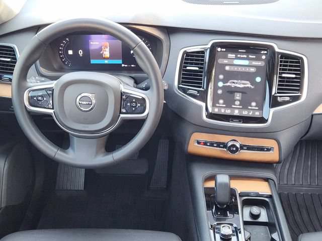Used 2024 Volvo XC90 B6 Plus w/ Protection Package Premier AWD/4WD image 29