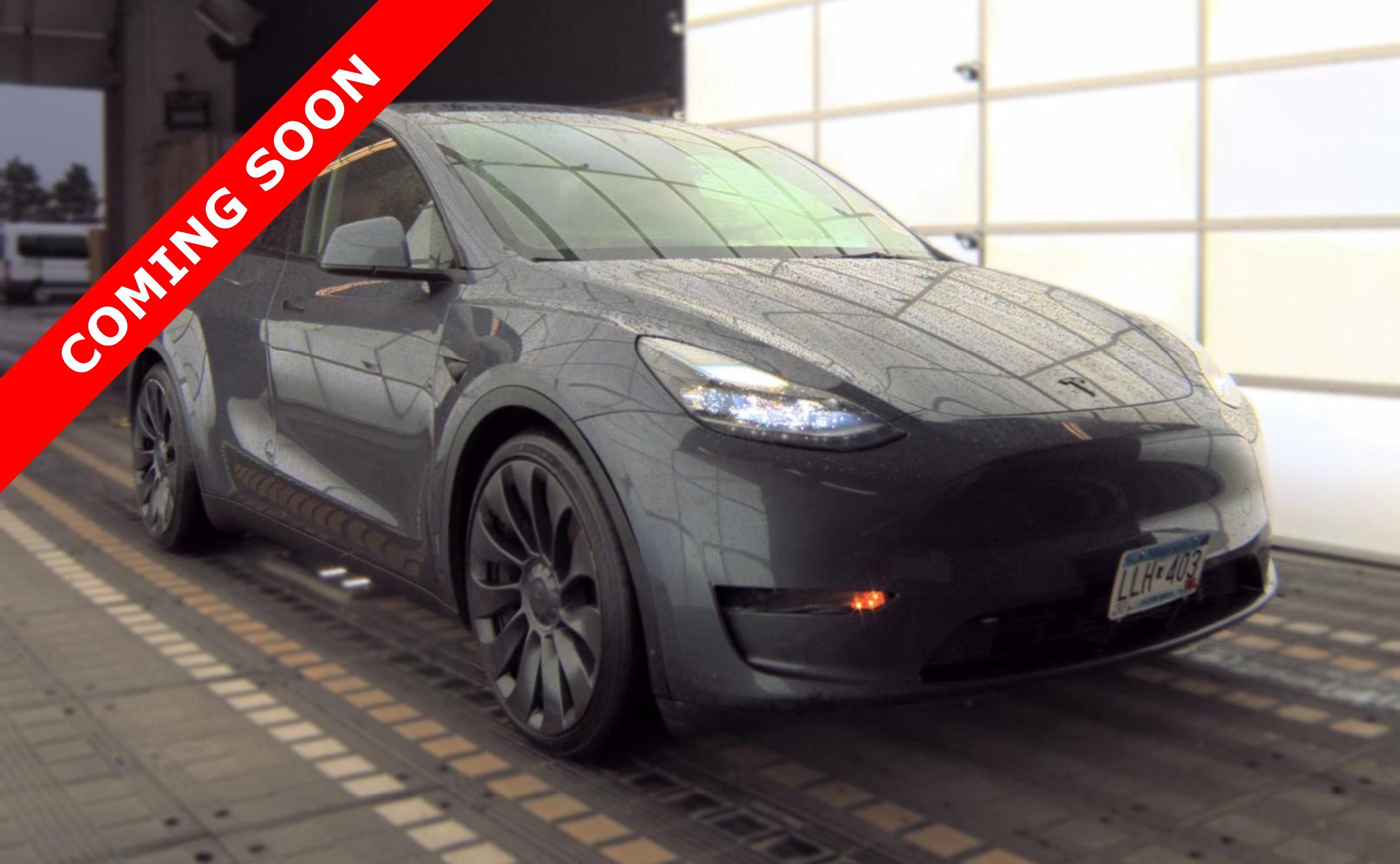 Used 2023 Tesla Model Y Performance AWD/4WD image 3
