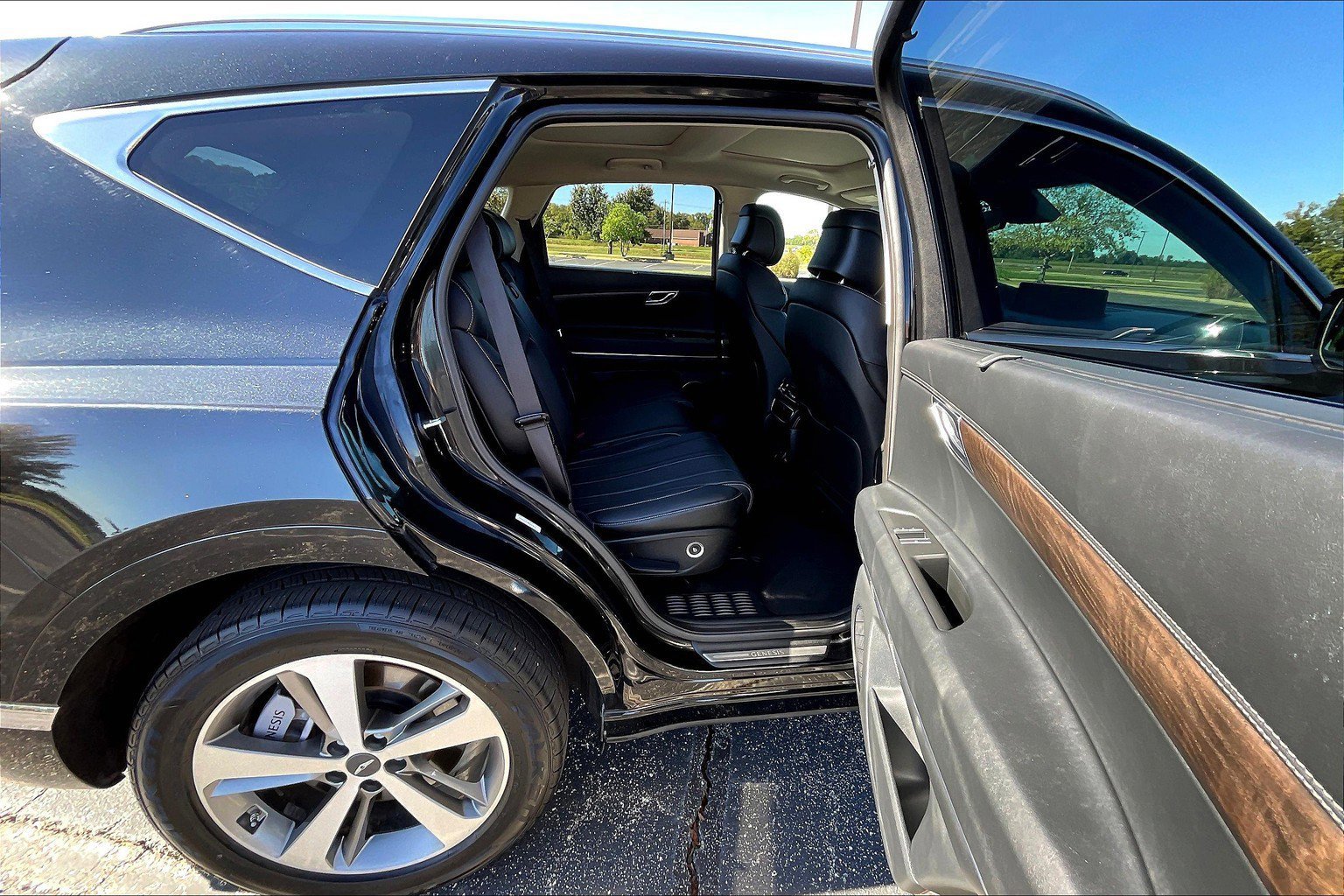 Used 2024 Genesis GV80 3.5T image 19