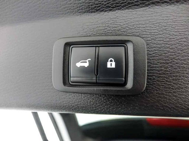 Used 2025 Mitsubishi Outlander SE AWD/4WD image 33