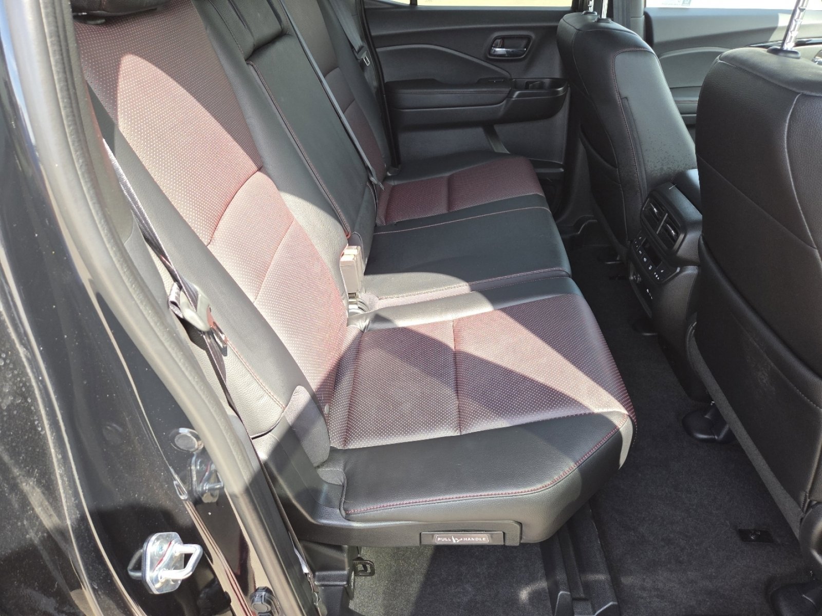 Used 2025 Honda Ridgeline Black Edition image 23
