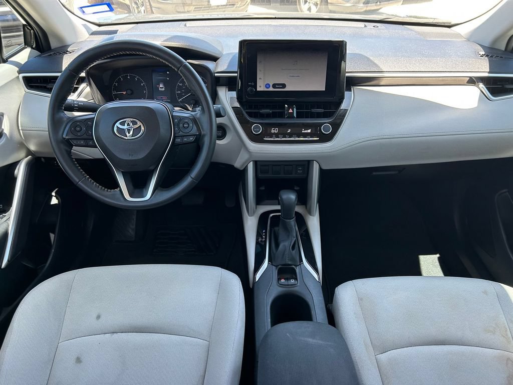 Used 2024 Toyota Corolla Cross LE FWD image 16