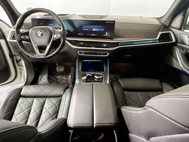 Used 2024 BMW X5 xDrive40i AWD/4WD image 9