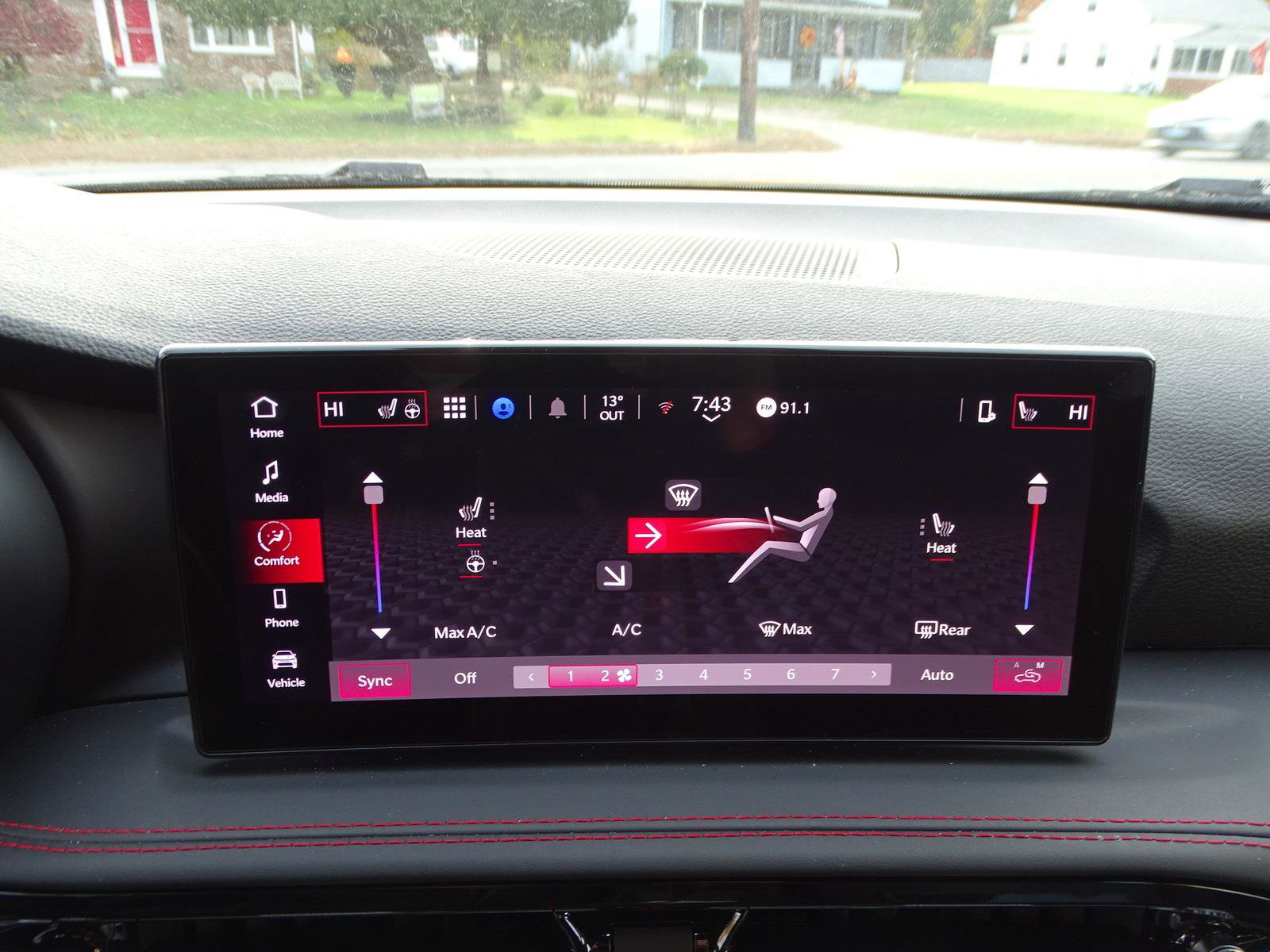 New 2024 Dodge Hornet R/T w/ R/T Blacktop Package image 12