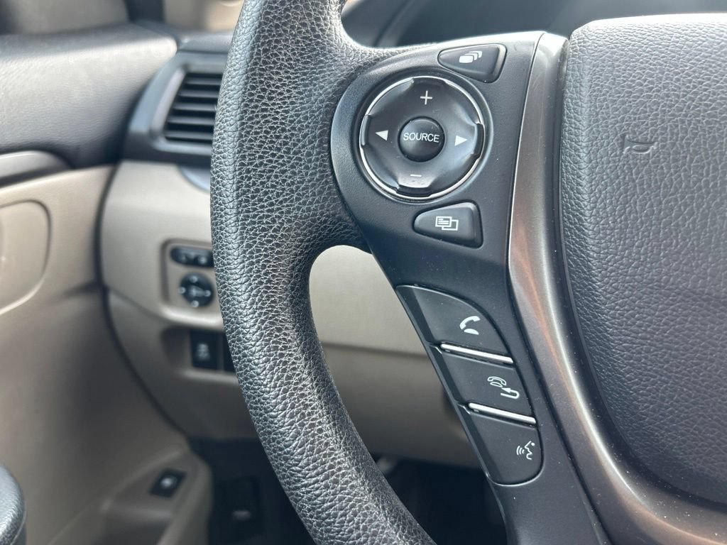 Used 2018 Honda Pilot EX image 12